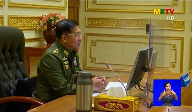 Panglima Tentara Myanmar Tegaskan Tidak Ubah Kebijakan Luar Negeri - ảnh 1