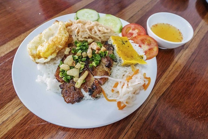 Majalah Inggris Sarankan 9 Makanan yang Harus Dicoba ketika Kunjungi Vietnam - ảnh 9