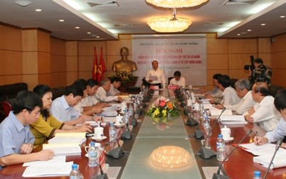 Das Umweltsministerium veranstaltet Konferenz zur Kritik und Selbstkritik - ảnh 1