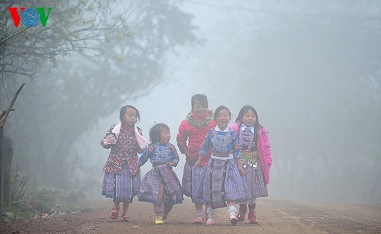 Frühling der Kinder in der Bergregion - ảnh 2