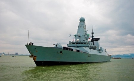 Schiff der britischen Royal Navy verlässt die Stadt Da Nang - ảnh 1