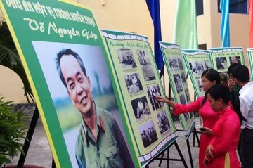 Feierlichkeiten zum Gründungstag der vietnamesischen Volksarmee - ảnh 1