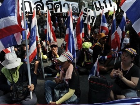 UN-Generalsekretär Ban Ki-moon ruft zur Lösung der Krise in Thailand auf - ảnh 1