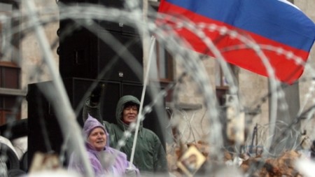 Demonstranten in der Ukraine bitten um Hilfe von Russland  - ảnh 1