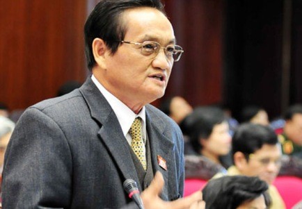 Diskussion über die Gesetzgebung: Wichtige Gesetzesentwürfe sollen bevorzugt werden  - ảnh 1