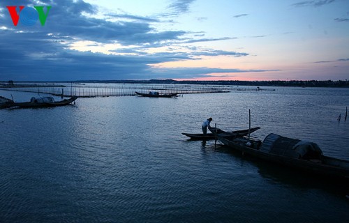 Entdeckung der romantischen Schönheit von Hue - ảnh 16