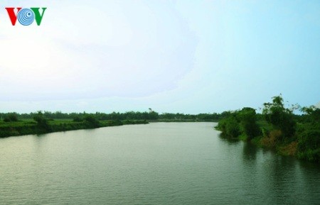 Das 500 Jahre alte Dorf Phuoc Tich in Hue - ảnh 2