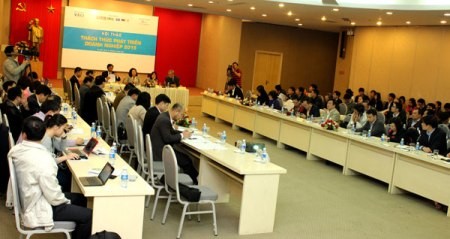 Seminar über die Herausforderungen für Unternehmen im Jahr 2015 - ảnh 1