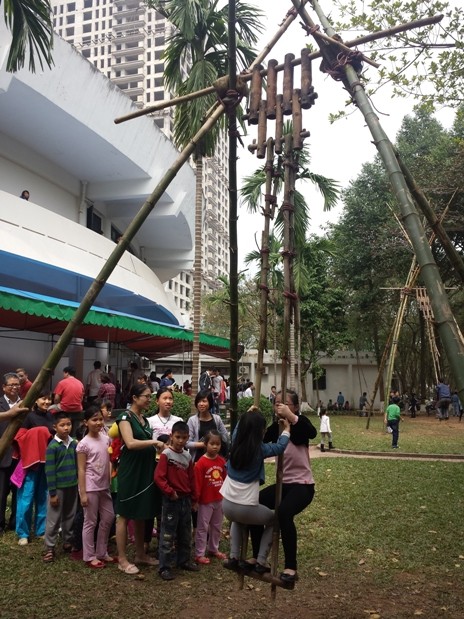 Feierlichkeiten zum Tetfest im ethnologischen Museum - ảnh 8