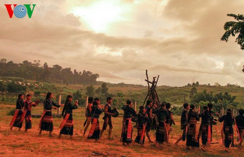 Bewahrung der Gong-Klänge im Hochland Tay Nguyen - ảnh 1