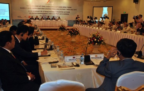 Das Asien-Europa-Forum über die Verwaltung von Wasserquellen beendet - ảnh 1