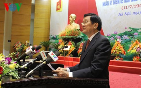 Staatspräsident nimmt an der Feier zum 65. Gründungstag der Armeelogistik teil - ảnh 1