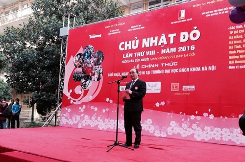 Das Programm zur freiwilligen Blutspende “Roter Sonntag” - ảnh 1