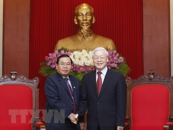 KPV-Generalsekretär Nguyen Phu Trong empfängt den laotischen Vize-Parlamentspräsident - ảnh 1