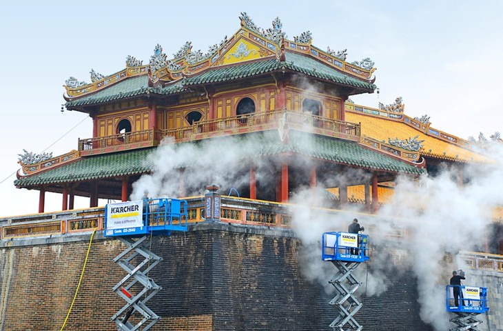Projekt zur Reinigung von UNESCO-Weltwerbe in Kaiserstadt Hue der deutschen Firma Kärcher - ảnh 1