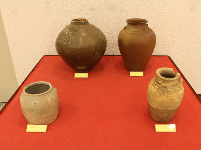 Ausstellung von Antiquitäten im südvietnamesischen Bac Lieu - ảnh 1