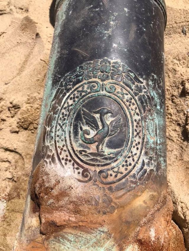 200 Jahre alte Kanone in Da Nang entdeckt - ảnh 1