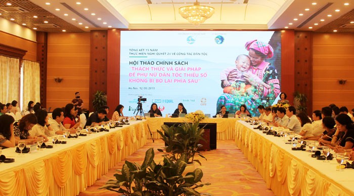 Seminar über die Förderung der Rolle der Frauen ethnischer Minderheiten in der Gesellschaft - ảnh 1