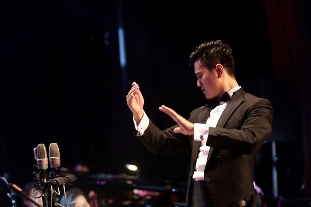 Vorführung von zwei ausgezeichneten russischen Musikstücken in Vietnam - ảnh 1