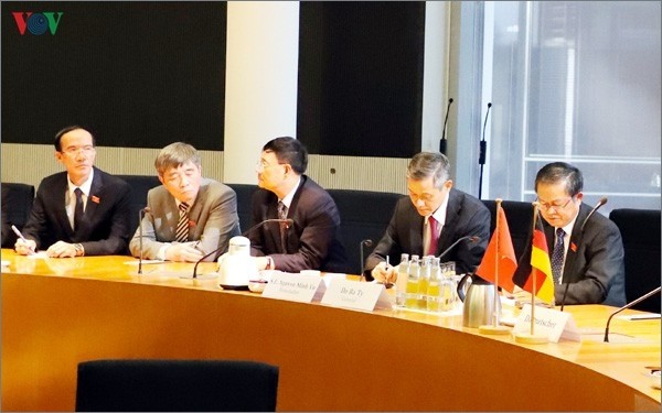 Deutschland ist ein zuverlässiger und wichtiger Partner Vietnams in Europa - ảnh 1