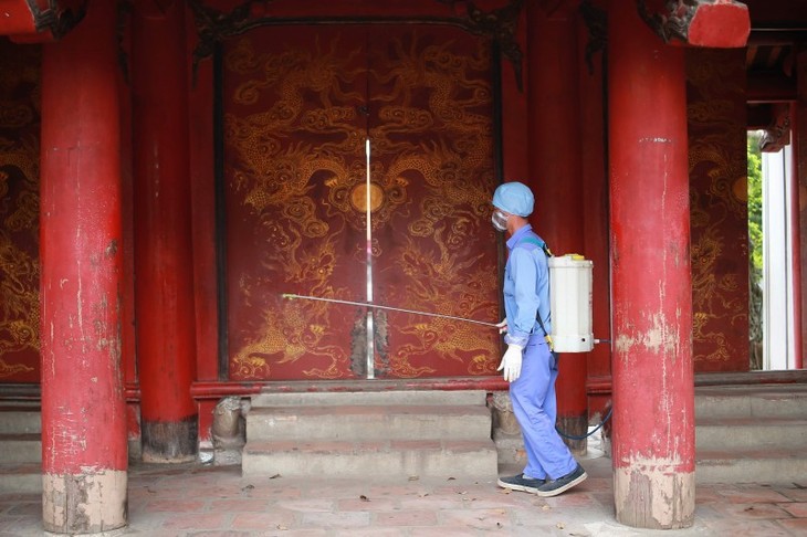 Covid-19-Epidemie: Hanoi schließt historische Gedenkstätten, Bars, Karaoke und stoppt Musikshows bis Ende März - ảnh 1