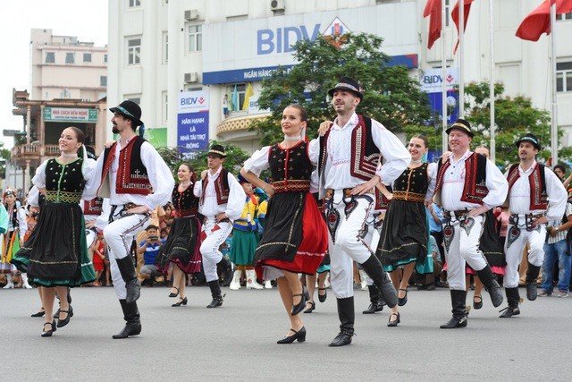 Erstmals werden beim Hue-Festival keine internationale Kunstensembles auftreten - ảnh 1