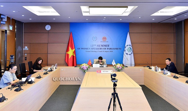 Rolle des Parlaments bei der Beendigung der Gewalt gegen Frauen fördern - ảnh 1