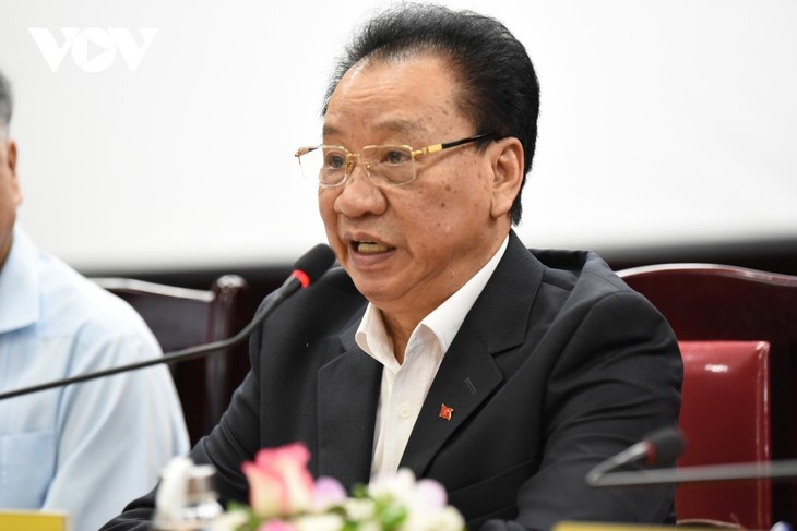 Sammlung der Meinungen der Bevölkerung für Dokumente des 13. Parteitags - ảnh 1