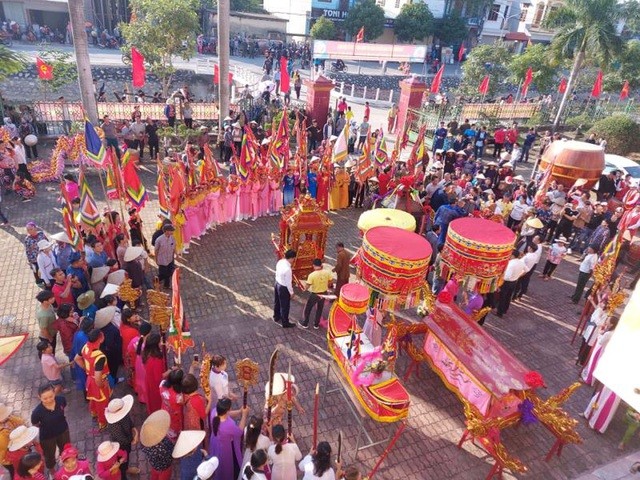 Die Sitte, Flötendrachen zu spielen, wird als nationales immaterielles Kulturerbe anerkannt - ảnh 1