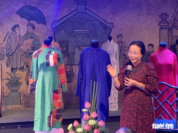 Ao Dai-Kleidung von Lehrern und Kulturaktivisten gesammelt - ảnh 1