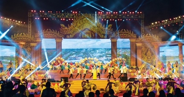 Ehrung der traditionellen Werte der Volksgruppe der Khmer in Südvietnam - ảnh 1