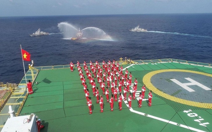 Ausstrahlung des Dokumentarfilms “Vietnam – Vaterland vom Meer aus gesehen“ - ảnh 1