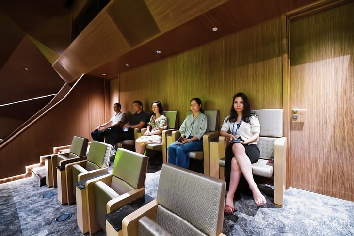 Im modernsten Theater Vietnams - ảnh 21