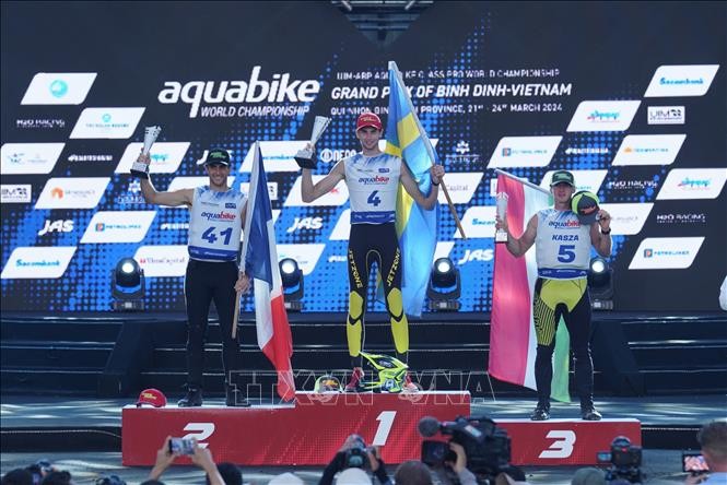 Abschluss der UIM-ABP Aquabike-Weltmeisterschaft - ảnh 1