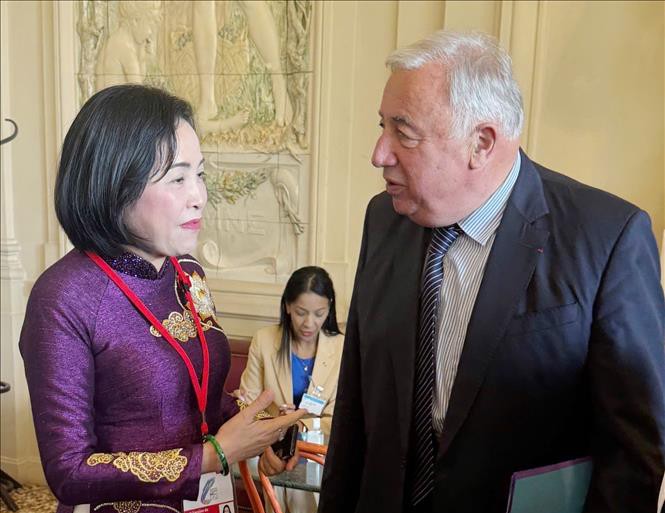 Vietnam bekräftigt wichtige Rolle bei der 50. Parlamentarischen Versammlung der Frankophonie - ảnh 1