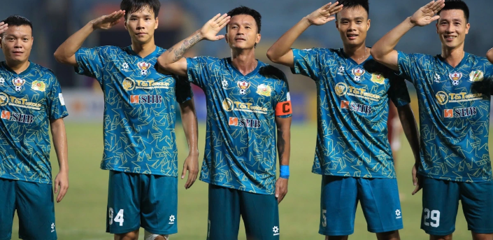 ASEAN-Polizeifußballturnier: Vietnamesisches Team trifft im Finale auf Kambodscha - ảnh 1