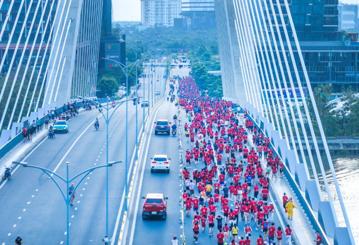 Techcombank Ho-Chi-Minh-Stadt Internationaler Marathon: Für ein besseres Vietnam - ảnh 1