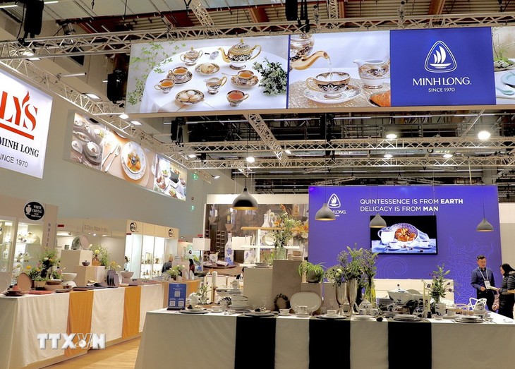 Die Zusammenarbeit zwischen Vietnam und dem deutschen Bundesland Hessen bereichert die Beziehungen beider Länder - ảnh 1