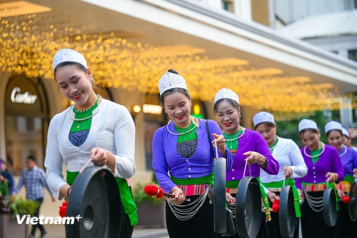 Die Wiederbelebung des kulturellen Erbes der Volksgruppen Muong und Khmer in Hanoi - ảnh 1
