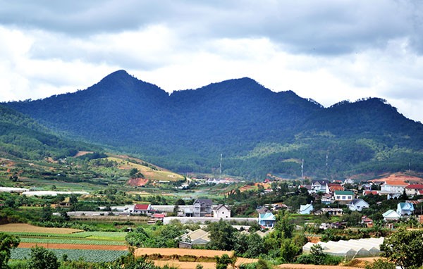 랑비앙산 산기슭의 변화 - ảnh 1