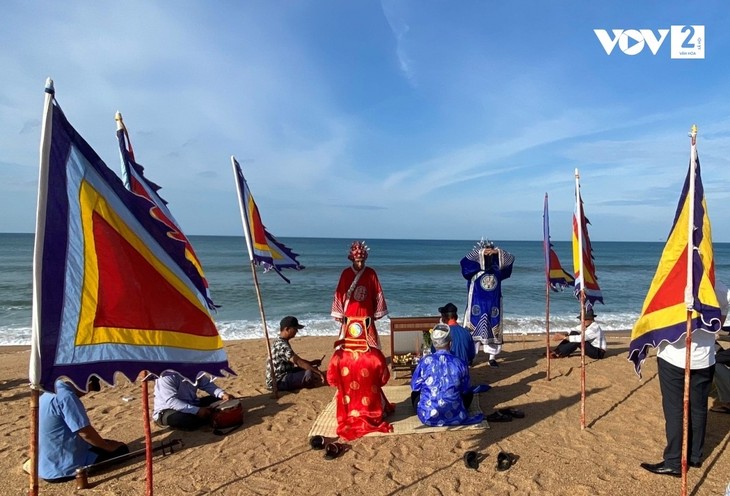 구어(求魚) 축제, 푸옌성 어민들의 신앙 문화 - ảnh 2