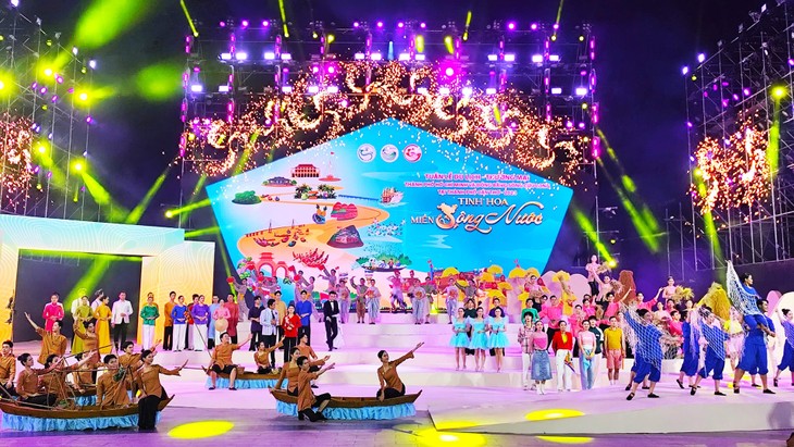 호찌민시-메콩강 삼각주 지역 관광‧상업 주간 개막 - ảnh 1