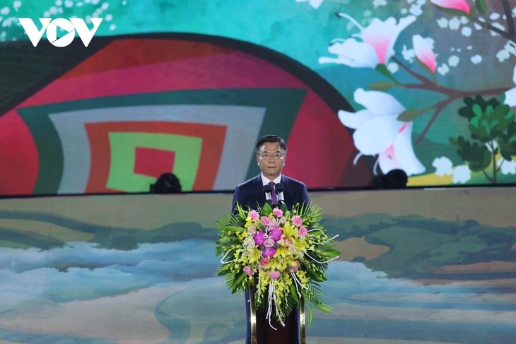 2025년 디엔비엔 반꽃 축제 개막 - ảnh 2