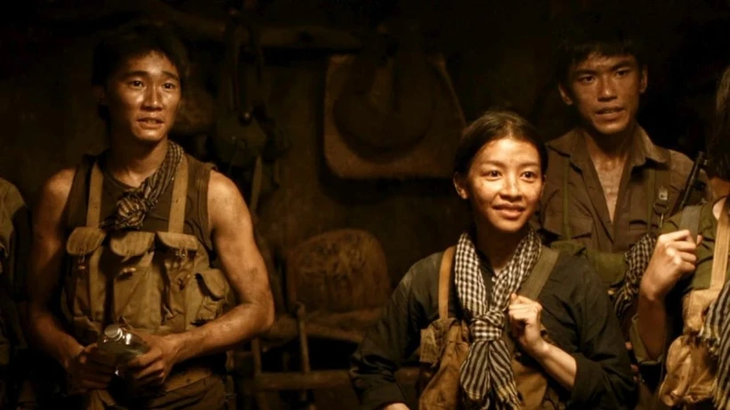 영화 ‘터널: 어둠 속의 태양’, 강철보다 단단한 베트남인의 이야기 - ảnh 1