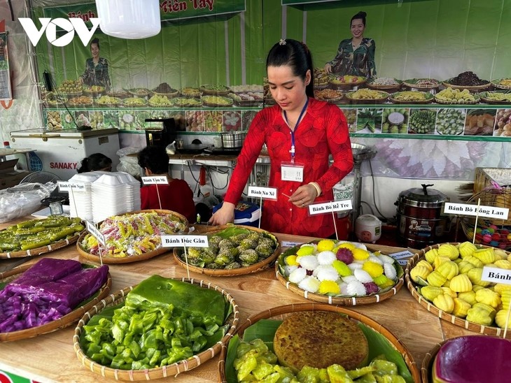 호찌민시 훙왕 기념일 맞아 다양한 활동 개최 - ảnh 1
