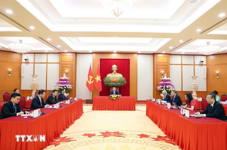 베트남과 EU, 핵심적이고 신뢰할 수 있는 동반자 관계 재확인 - ảnh 2