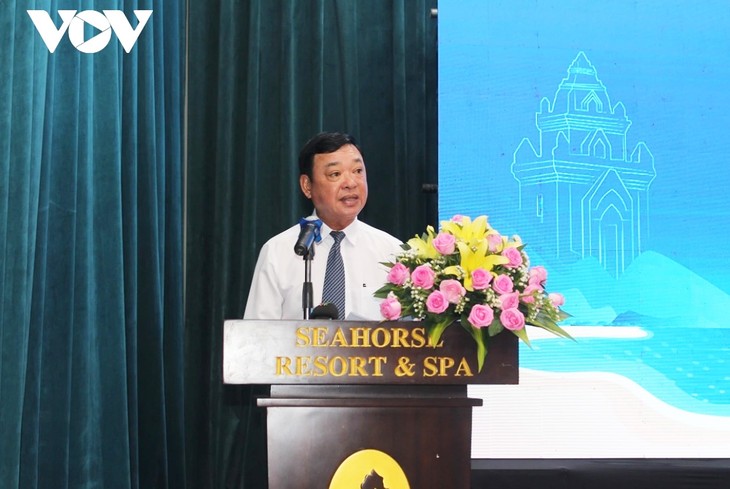 빈투언, 관광 개발에 디지털 전환 및 AI 활용 - ảnh 2