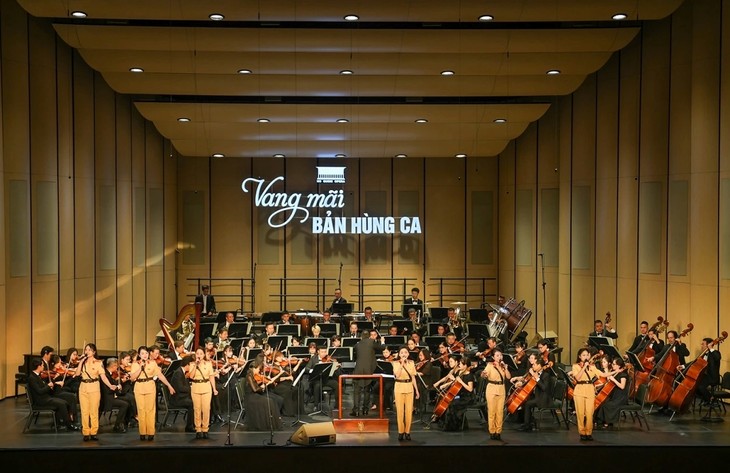 호그엄 극장, ‘영원히 울려 퍼질 영웅가’ 특별 예술 공연 개최 - ảnh 1