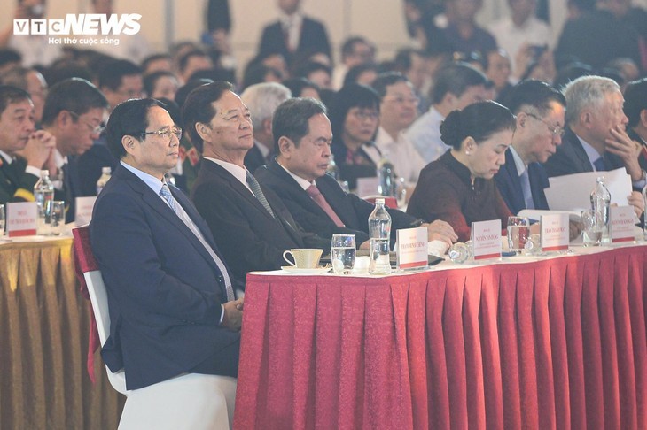 ‘80년의 독립‧자유‧행복의 여정’ 국가 발전 성과 전시회 개막식 - ảnh 3