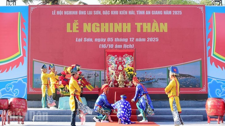 안장성, 2025년 ‘응인옹’ 축제 개막 - ảnh 1